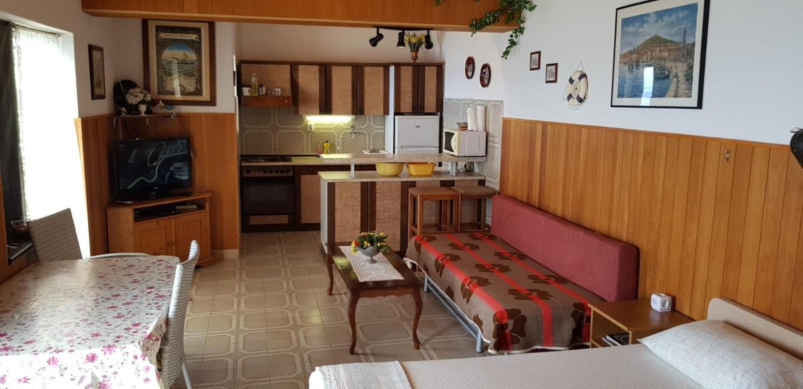 Apartments By The Sea Pisak, Omis - 1018 الغرفة الصورة